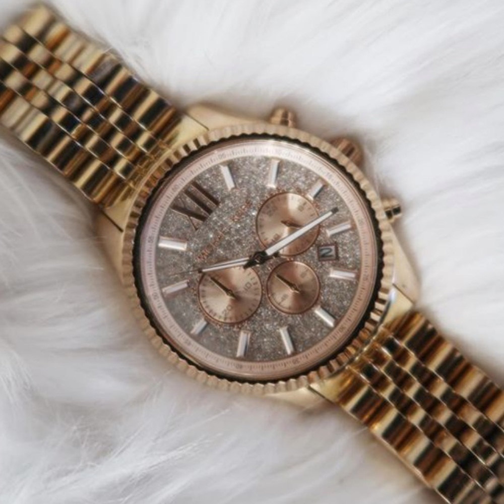 Michael kors rose gld Swarovski crystal face watch